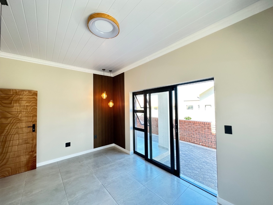3 Bedroom Property for Sale in Monte Christo Western Cape